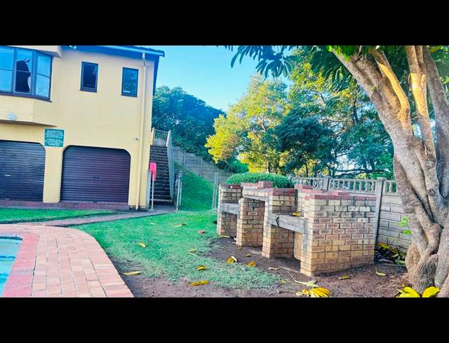 2 BEDROOM DUPLEX FOR SALE IN FAIRVIEW